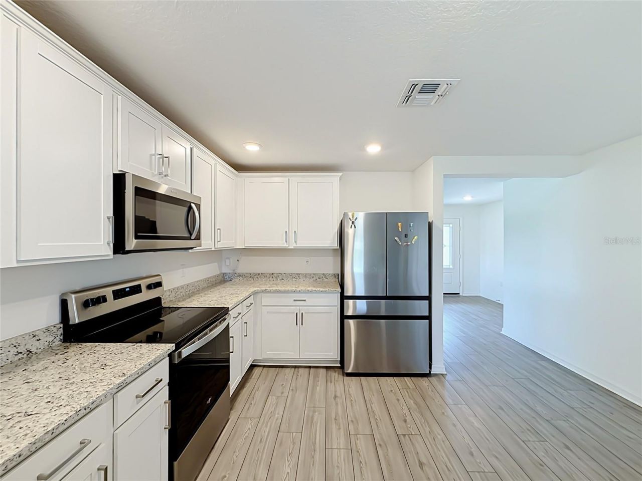 12951 Del Lago Drive , Astatula, FL 34705 Photo