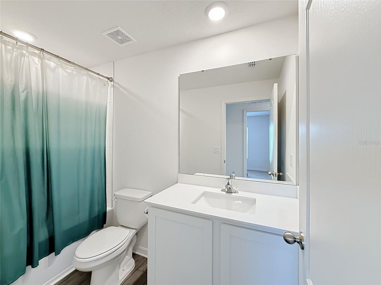 12951 Del Lago Drive , Astatula, FL 34705 Photo