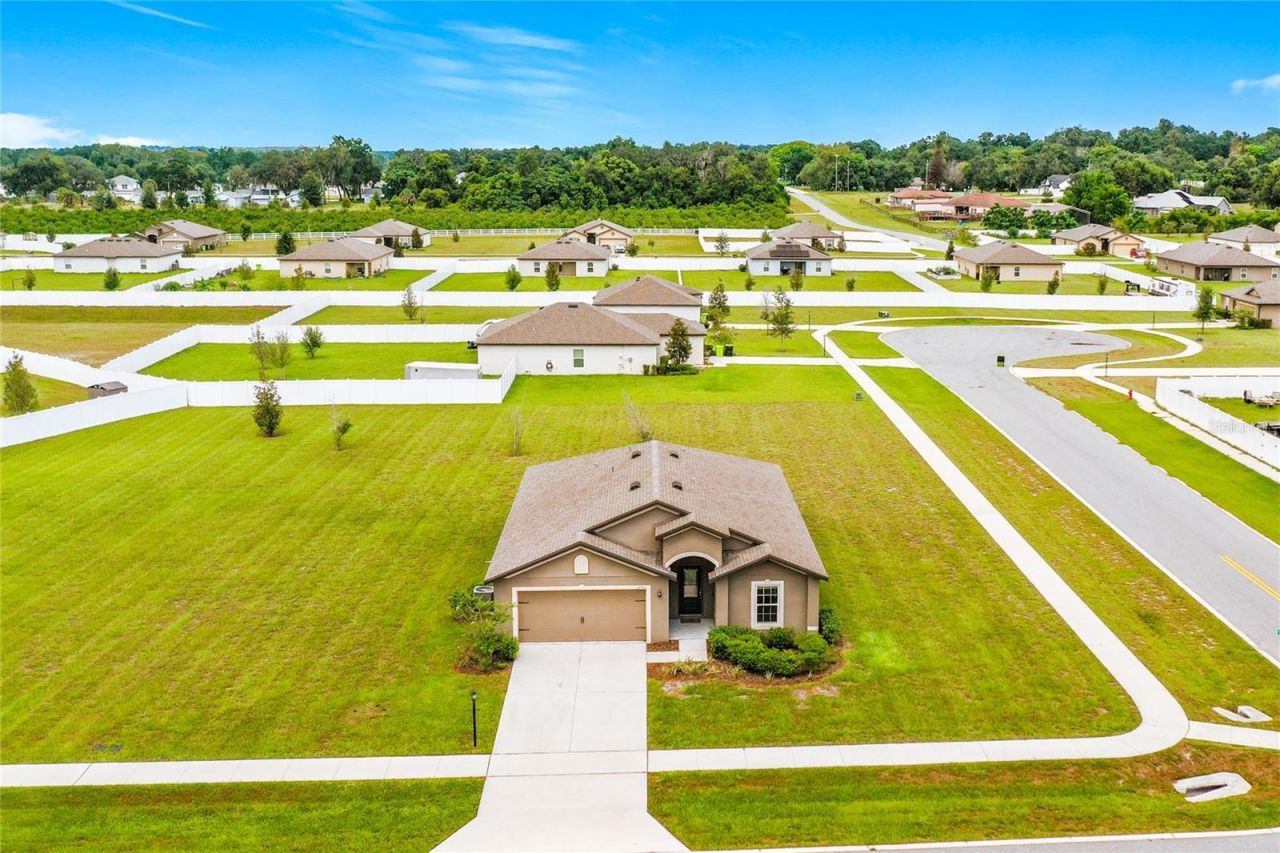 12951 Del Lago Drive , Astatula, FL 34705 Photo
