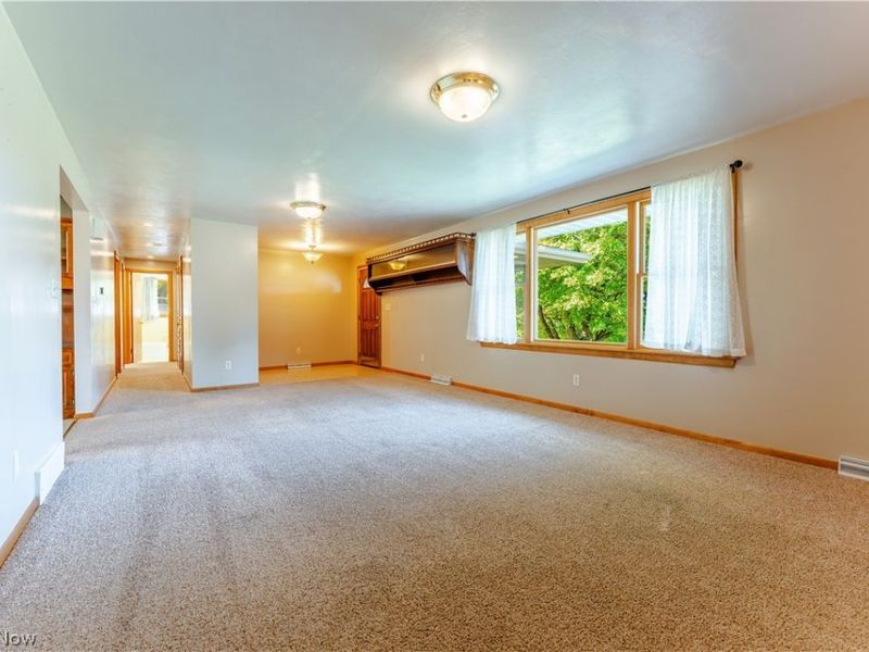 383 Bahler Street SW, Sugarcreek, OH 44681 Photo 14