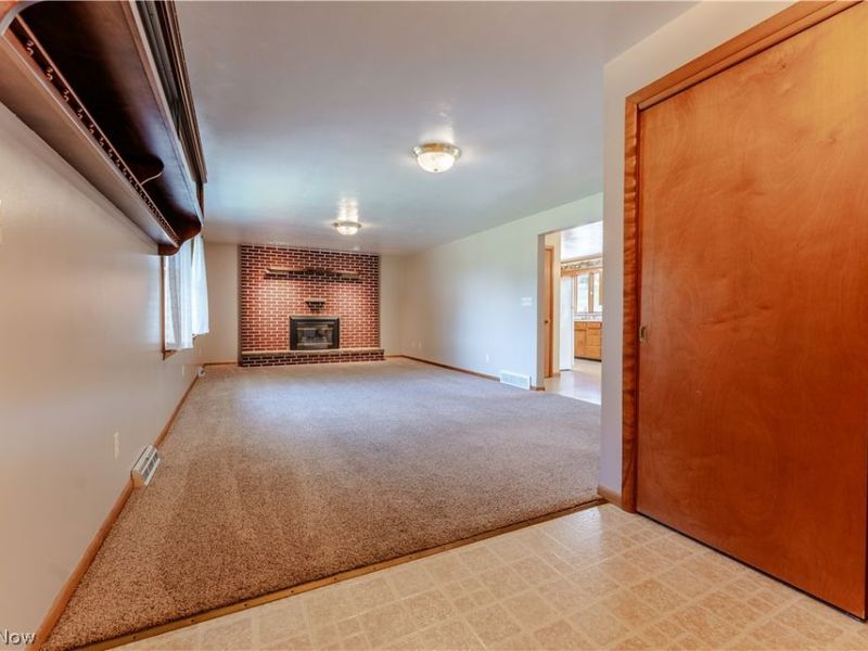 383 Bahler Street SW, Sugarcreek, OH 44681 Photo 15