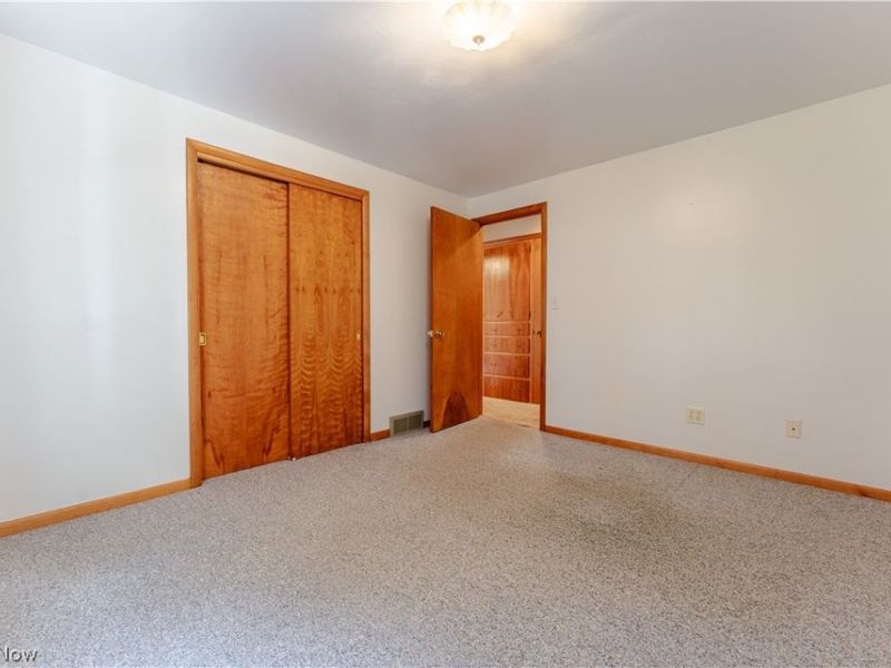 383 Bahler Street SW, Sugarcreek, OH 44681 Photo 18