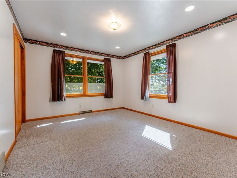 383 Bahler Street SW, Sugarcreek, OH 44681 Photo 19