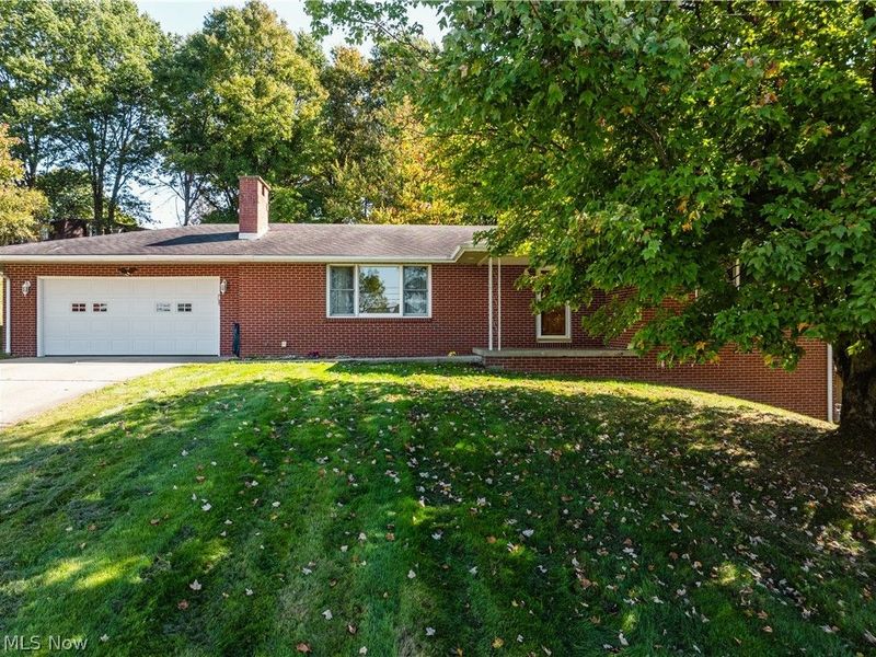383 Bahler Street SW, Sugarcreek, OH 44681 Photo 2