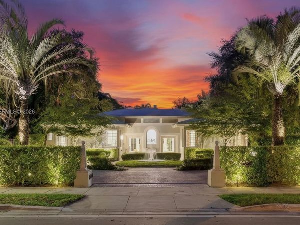 537 NE 96th St , Miami Shores, FL 33138