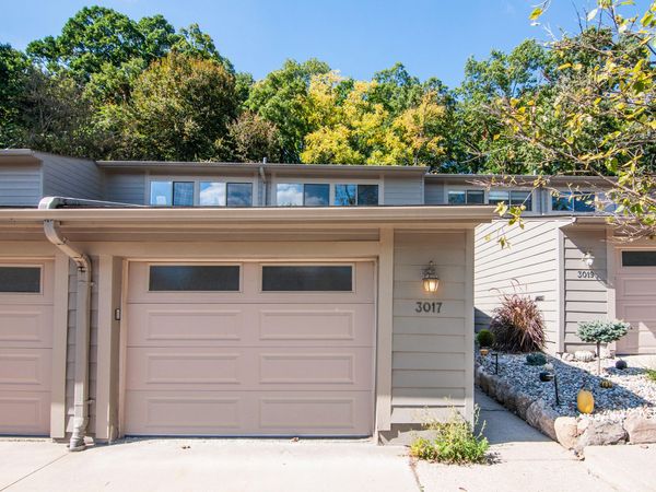 3017 Lakehaven Court, Ann Arbor, MI 48105