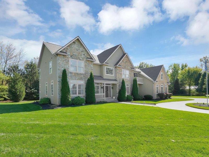7703 Havens Court W, Blacklick, OH 43004 Photo 4