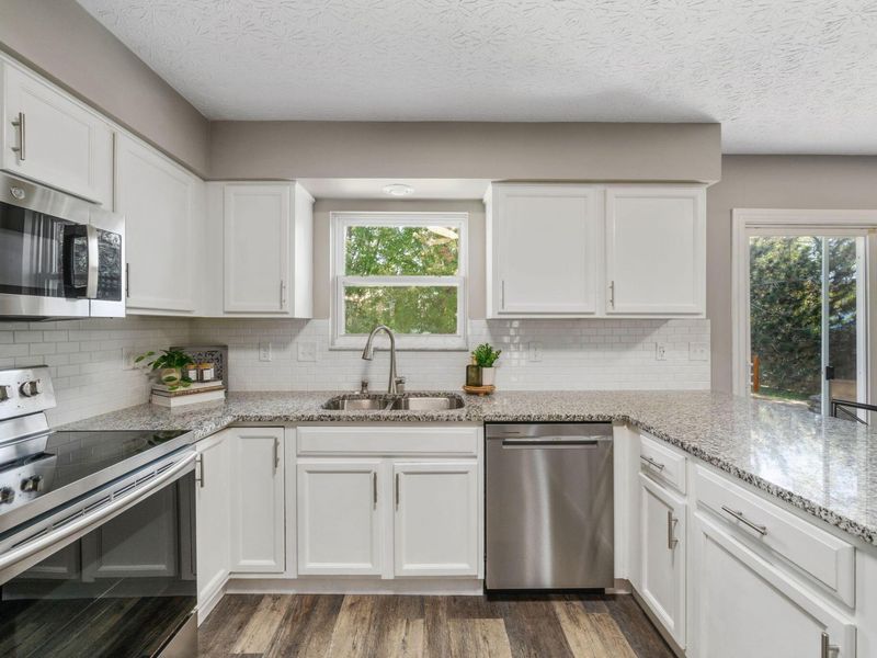 223 Sonoma Drive, Delaware, OH 43015 Photo 7