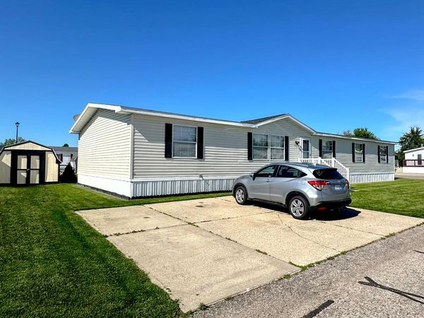 8525 Sparrow Street, Zeeland, MI 49464