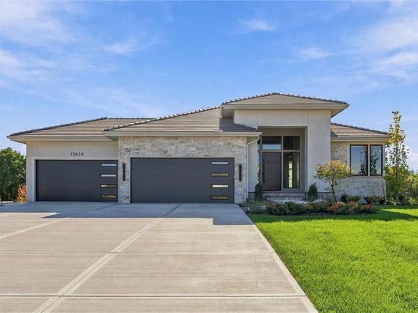 13614 Granada Drive, Leawood, KS 66224