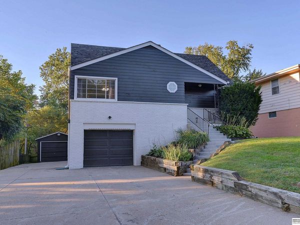 4441 Harrison Street, Bellevue, NE 68147