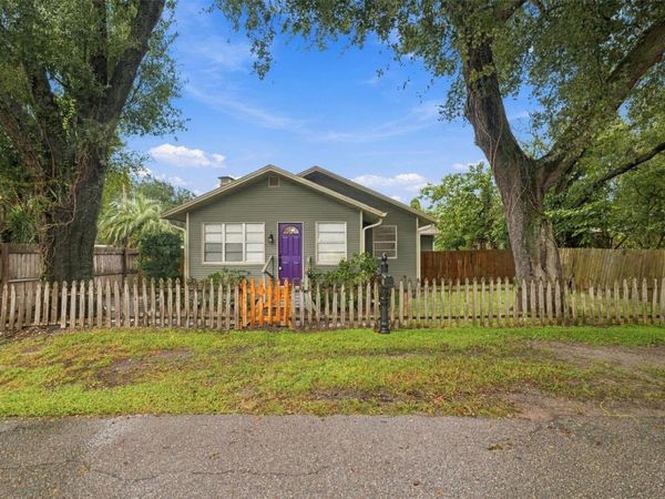 8613 N 13TH STREET , TAMPA, FL 33604