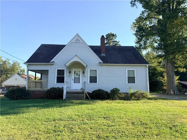 2019 W Vandalia Road, Greensboro, NC 27407