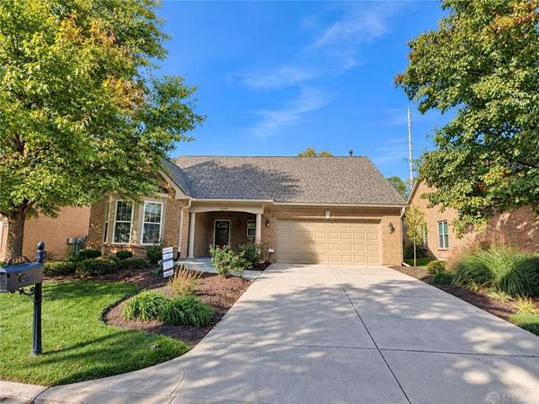 1345 Little Yankee Run, Centerville, OH 45458