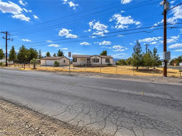 3021 W Charleston Park Avenue , Pahrump, NV 89048