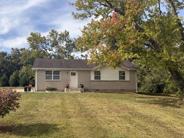 7103 Hall Ln , Fairview, TN 37062