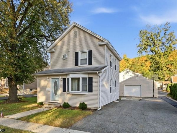 123 Monroe St, Wanaque, NJ 07420