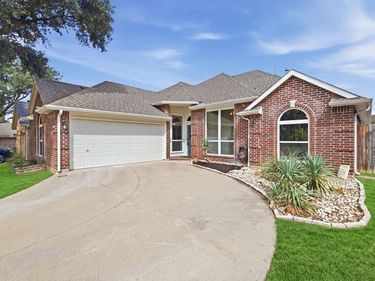 5013 glen springs, Fort Worth, TX 76137