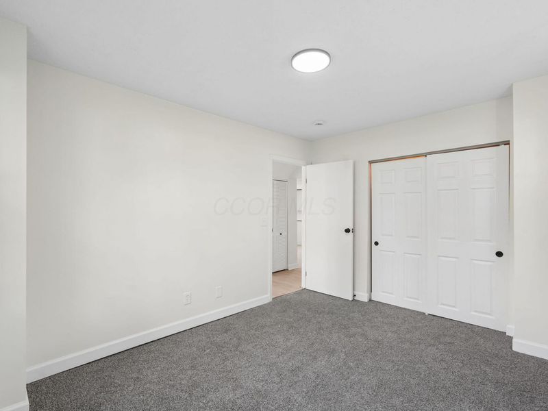 110 Maryland Avenue, London, OH 43140 Photo 11