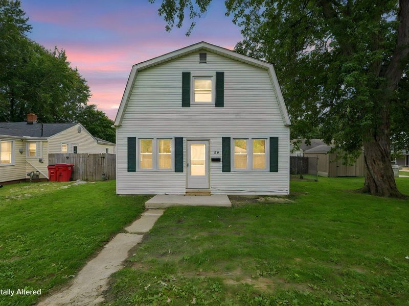 110 Maryland Avenue, London, OH 43140 Photo 2