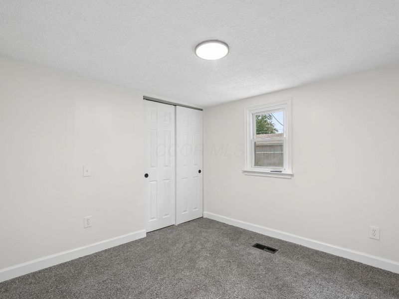 110 Maryland Avenue, London, OH 43140 Photo 21
