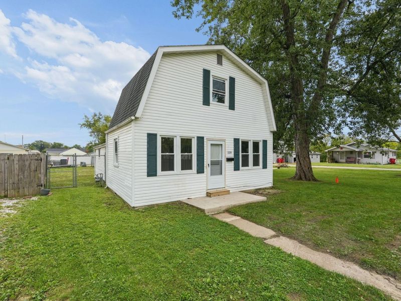 110 Maryland Avenue, London, OH 43140 Photo 3