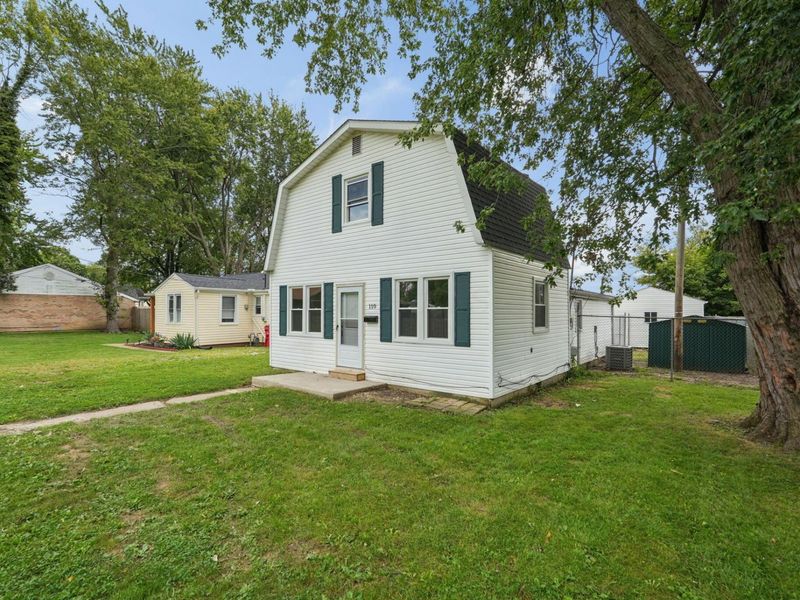 110 Maryland Avenue, London, OH 43140 Photo 4