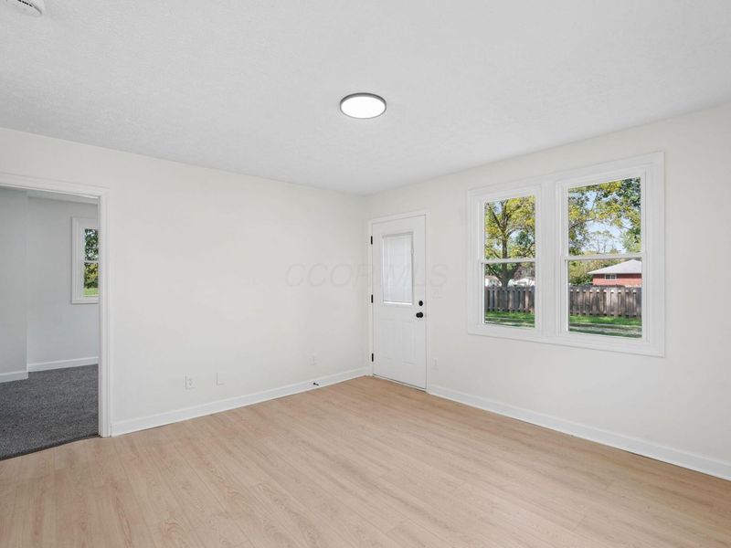 110 Maryland Avenue, London, OH 43140 Photo 8