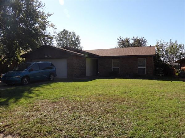 5609 Fountain Head Drive, Enid, OK 73703