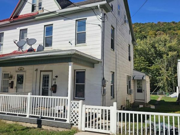 917 CENTER Street , Coal Township, PA 17866