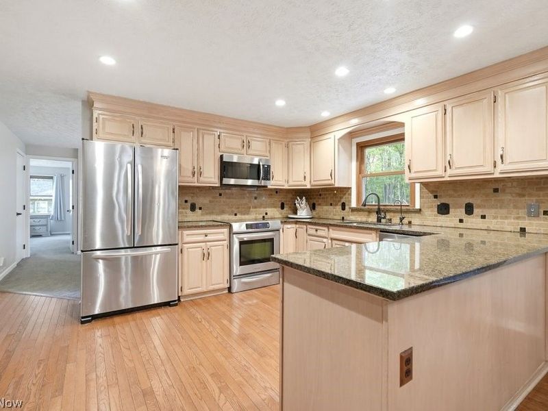 10900 Stafford Road, Chagrin Falls, OH 44023 Photo 11