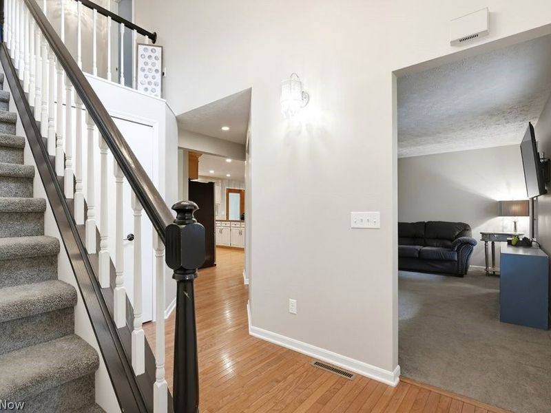 10900 Stafford Road, Chagrin Falls, OH 44023 Photo 9