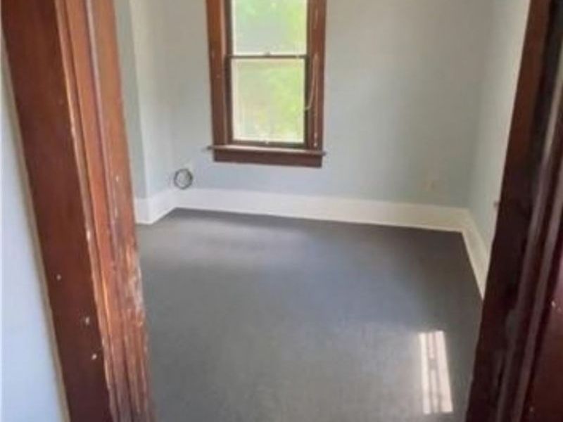 509 Rentschler Street, Akron, OH 44304 Photo 7