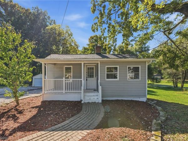 2950 Hayne Road , Akron, OH 44312