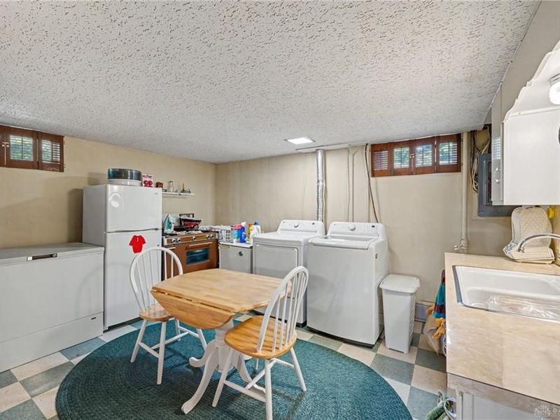1125 N Sunset Drive, Piqua, OH 45356 Photo 14