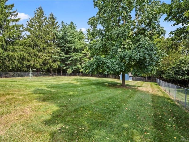 1125 N Sunset Drive, Piqua, OH 45356 Photo 36