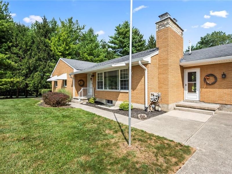 1125 N Sunset Drive, Piqua, OH 45356 Photo 4