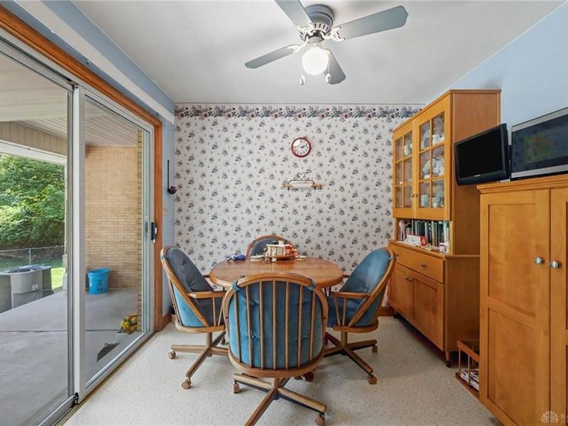 1125 N Sunset Drive, Piqua, OH 45356 Photo 8