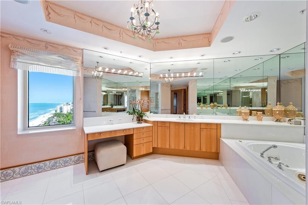 8477 Bay Colony Dr , Unit PH17, Naples, FL 34108 Photo
