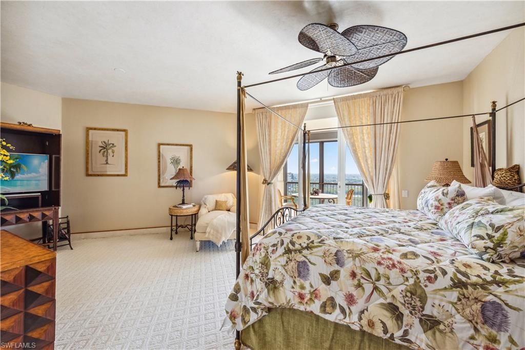 8477 Bay Colony Dr , Unit PH17, Naples, FL 34108 Photo