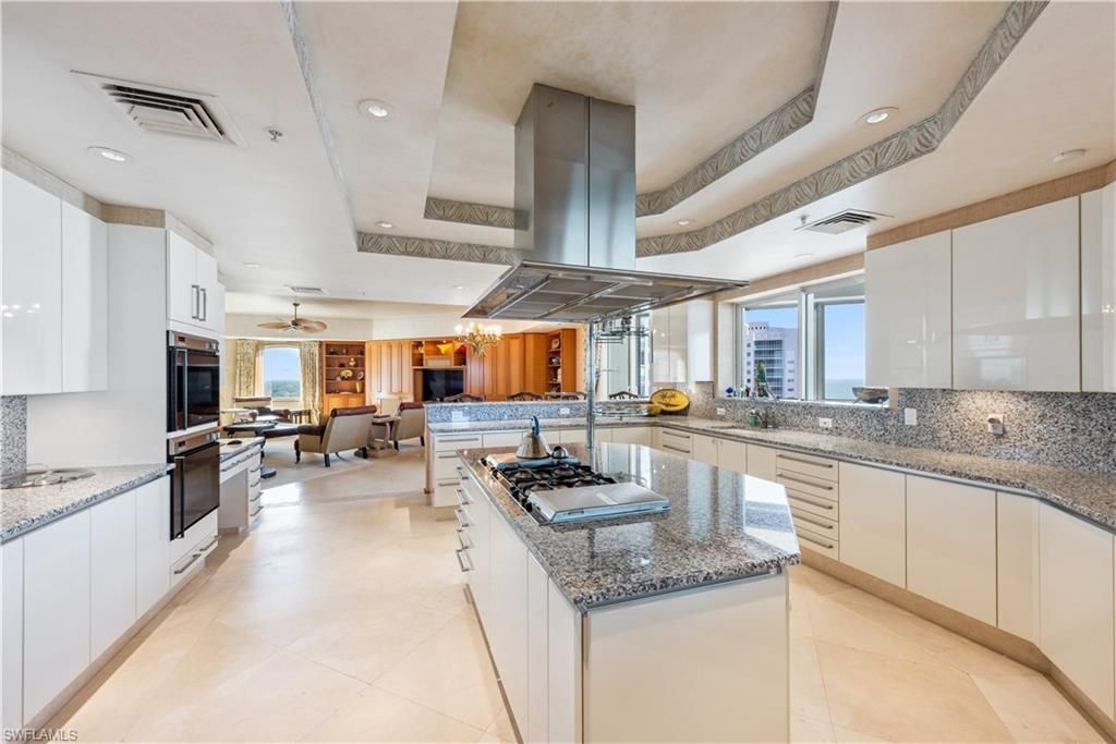 8477 Bay Colony Dr , Unit PH17, Naples, FL 34108 Photo