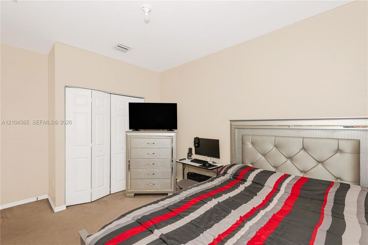 15203 SW 52nd St , Miramar, FL 33027 Photo