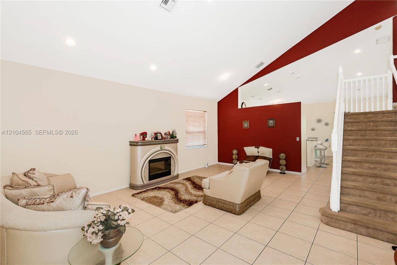 15203 SW 52nd St , Miramar, FL 33027 Photo