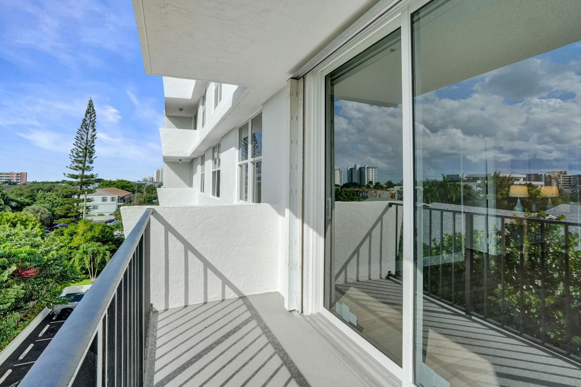 1009 N Ocean Boulevard, Unit 507, Pompano Beach, FL 33062 Photo