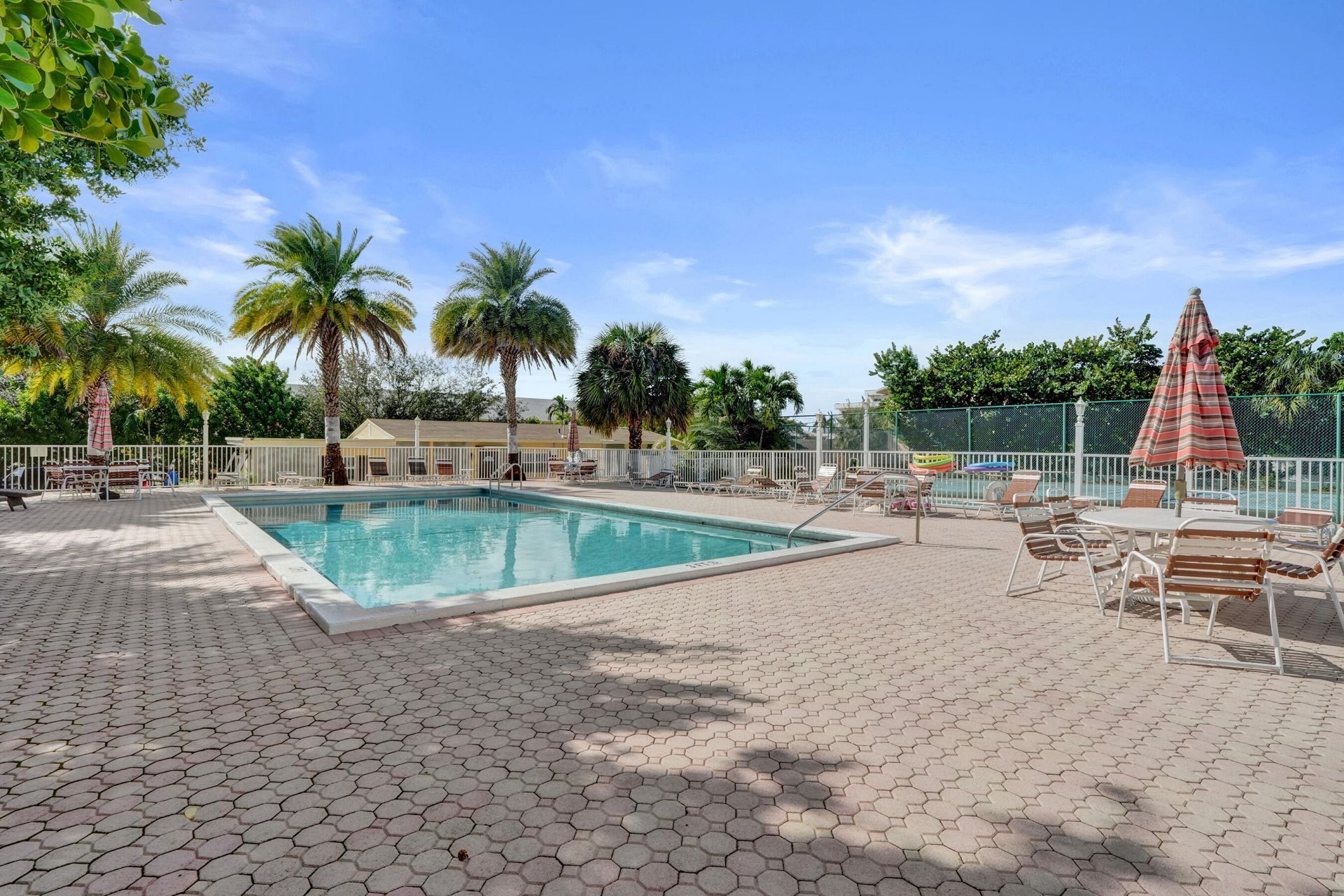 1009 N Ocean Boulevard, Unit 507, Pompano Beach, FL 33062 Photo