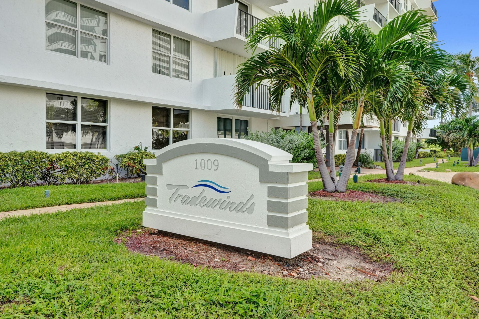 1009 N Ocean Boulevard, Unit 507, Pompano Beach, FL 33062 Photo
