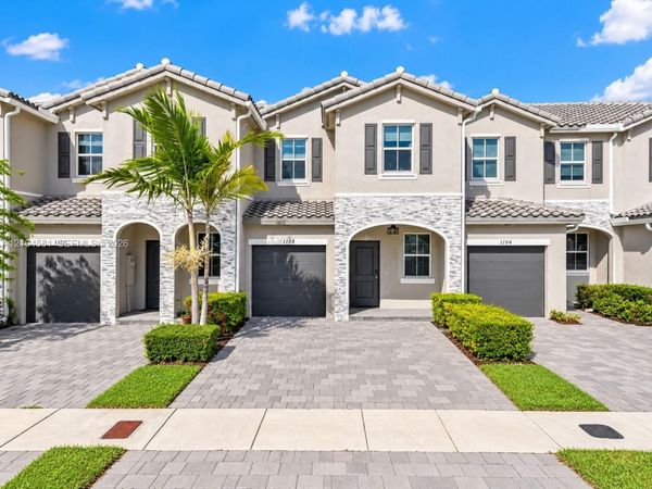 1108 SE 26th Ter , Homestead, FL 33035