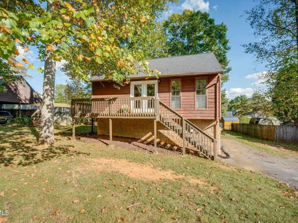 2008 Michael Drive, Johnson City, TN 37604
