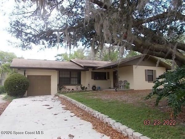 4110 Pecan Street , Mims, FL 32754