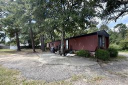 1419 Mack Street  photo 4